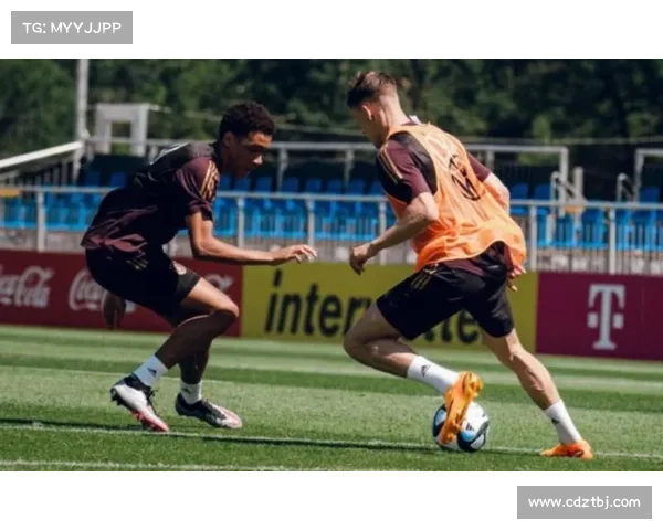 如何评估穆夏拉与维尔茨在现代足球中的角色定位与发展潜力